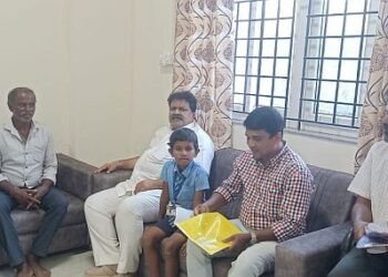 ಹಾವು ಕಚ್ಚಿದ ರಮೇಶ್ ಪಟಗಾರರಿಗೆ ನೆರವು ನೀಡುವಂತೆ ಸಚಿವರಿಗೆ ಮನವಿ