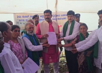 ಶಿರಸಿ ಪಂಡಿತ್ ಸಾರ್ವಜನಿಕ ಆಸ್ಪತ್ರೆಗೆ ತಕ್ಷಣ ಟೆಂಡರ್ ಮತ್ತು ತಜ್ಞ ವೈದ್ಯರ ನೇಮಕಕ್ಕೆ ಭರವಸೆ