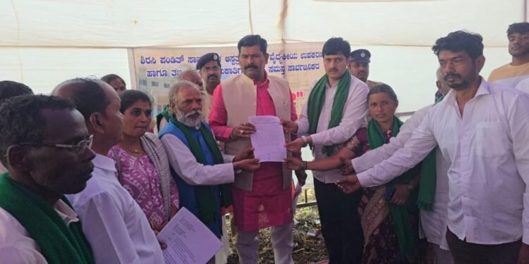 ಶಿರಸಿ ಪಂಡಿತ್ ಸಾರ್ವಜನಿಕ ಆಸ್ಪತ್ರೆಗೆ ತಕ್ಷಣ ಟೆಂಡರ್ ಮತ್ತು ತಜ್ಞ ವೈದ್ಯರ ನೇಮಕಕ್ಕೆ ಭರವಸೆ