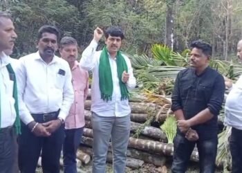 ಅರಣ್ಯ ಇಲಾಖೆ ನಡೆದುಹೋದ ಕ್ರಮ ಖಂಡನೀಯ – ಅಧಿಕಾರಿಗಳೇ ಅಥವಾ ಡಕಾಯಿತರೆ? : ಅನಂತಮೂರ್ತಿ ಹೆಗಡೆ ಆಕ್ರೋಶ