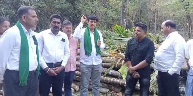 ಅರಣ್ಯ ಇಲಾಖೆ ನಡೆದುಹೋದ ಕ್ರಮ ಖಂಡನೀಯ – ಅಧಿಕಾರಿಗಳೇ ಅಥವಾ ಡಕಾಯಿತರೆ? : ಅನಂತಮೂರ್ತಿ ಹೆಗಡೆ ಆಕ್ರೋಶ