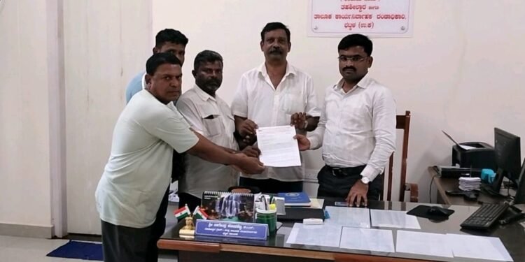 ಕಾರ್ಮಿಕ ಸಂಹಿತೆಗಳ ಹಿಂಪಡೆಯಲು ಪ್ರಧಾನಿಗೆ 12 ಅಂಶಗಳ ಮನವಿ