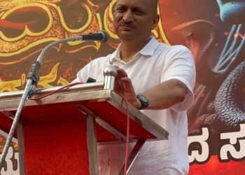 ಭಟ್ಕಳದ ಹಿಂಧೂ ಸಮ್ಮೇಳನದಲ್ಲಿ ಅನಂತಕುಮಾರ್ ಹೆಗಡೆ ಭಾಷಣ: “ಹಿಂದೂಗಳು ಒಂದಾಗದಿದ್ದರೆ ಅಪಾಯ”