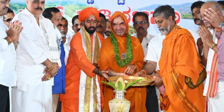 ಶರಾವತಿ ಪಂಪ್ಡ್ ಸ್ಟೋರೇಜ್ ಯೋಜನೆ ವಿರೋಧಿಸಿ ಹೊನ್ನಾವರದಲ್ಲಿ ಭಾರಿ ಜನಸಮಾವೇಶ