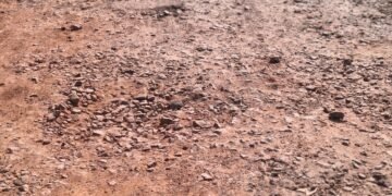 ಭಟ್ಕಳದ ಬೆಳಕೆ ಗ್ರಾಮದಲ್ಲಿ ರಸ್ತೆ ದುಸ್ಥಿತಿ: ಮೂರು ವರ್ಷಗಳಿಂದ ಜನರ ಪರದಾಟ