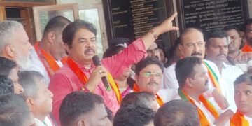 ಭಟ್ಕಳ ಮುರಿನಕಟ್ಟೆ ಮರುನಿರ್ಮಾಣಕ್ಕೆ ಒತ್ತಾಯ: ಸರ್ಕಾರಕ್ಕೆ ಗಡುವು ನೀಡಿದ ವಿಪಕ್ಷ ನಾಯಕ ಆರ್. ಅಶೋಕ್