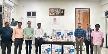 ವರ್ಗಾವಣೆಯ ನೆನಪಿಗೆ ಐದು ಸರ್ಕಾರಿ ಶಾಲೆಗಳಿಗೆ ವಾಟರ್ ಪ್ಯೂರಿಫೈಯರ್ ಕೊಡುಗೆ