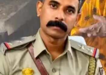 ರೌಡಿಯಿಂದ ಪೊಲೀಸರ ಮೇಲಿನ ಹಲ್ಲೆ ಪ್ರಕರಣ:ಹಳಿಯಾಳ ಪಿಎಸ್‌ಐ ಬಸವರಾಜ ಅಮಾನತು, 8 ಸಿಬ್ಬಂದಿ ವರ್ಗಾವಣೆ