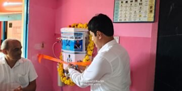 ಸಂಸದ ವಿಶ್ವೇಶ್ವರ ಹೆಗಡೆ ಕಾಗೇರಿ ಜನ್ಮದಿನ: ಕೋಳಿಗಾರ ಸರ್ಕಾರಿ ಶಾಲೆಗೆ ಶುದ್ಧ ಕುಡಿಯುವ ನೀರಿನ ಘಟಕ ಕೊಡುಗೆ ನೀಡಿದ ಬಿಜೆಪಿ ಮುಖಂಡ ಅನಂತಮೂರ್ತಿ ಹೆಗಡೆ