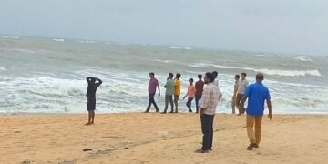 ಸಮುದ್ರದ ಅಬ್ಬರಕ್ಕೆ ಬಲಿಯಾದ ಮೀನುಗಾರ; ಮೂರು ದಿನಗಳ ಬಳಿಕ ತೀರದಲ್ಲಿ ಮೃತದೇಹ ಪತ್ತೆ