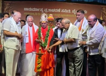 ಬಿಳಿಶಿಲೆ ಗಣಪತಿ ದೇವಸ್ಥಾನದಲ್ಲಿ ಚಾತುರ್ಮಾಸ ಮಹೋತ್ಸವಕ್ಕೆ ಭಕ್ತಿಪೂರ್ವಕ ಚಾಲನೆ