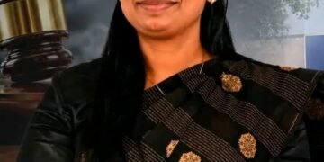 ಹುಣಸೂರು ಉಪವಿಭಾಗಾಧಿಕಾರಿ ಕಾವ್ಯಾರಾಣಿ ಲೋಕಾಯುಕ್ತ ಬಲೆಗೆ; ಲಂಚ ಸ್ವೀಕರಿಸುತ್ತಿದ್ದ ವೇಳೆ ಕಾರ್ಯಾಚರಣೆ