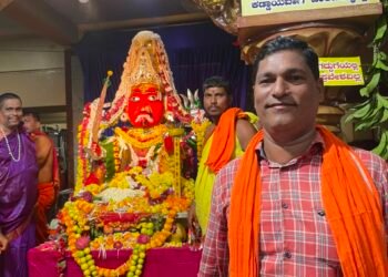 ಭಟ್ಕಳ ಶ್ರೀ ಮಾರಿಕಾಂಬಾ ಜಾತ್ರೆಗೆ ಚಾಲನೆ: ಭಕ್ತರ ಸಾಗರ, ಕಟ್ಟುನಿಟ್ಟಿನ ಭದ್ರತಾ ವ್ಯವಸ್ಥೆ