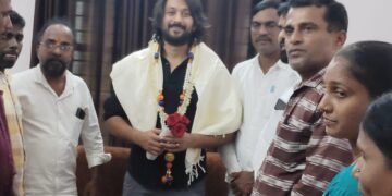 ಭಟ್ಕಳದಲ್ಲಿ ನಟ ಚೇತನ ಅಹಿಂಸಾ: ಹೊಸ ರಾಜಕೀಯ ಪಕ್ಷದ ಘೋಷಣೆ, ಭ್ರಷ್ಟಾಚಾರ ಹಾಗೂ ಪರಿಸರ ವಿಚಾರಕ್ಕೆ ಆದ್ಯತೆ