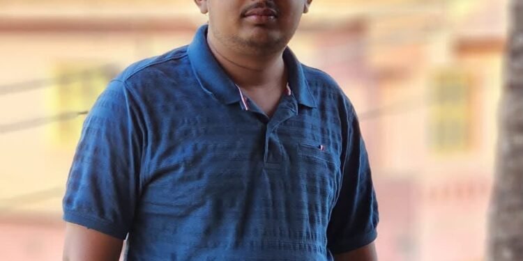 ಸಾಲ ಮರುಪಾವತಿ ಪ್ರಕರಣ: ಶಿರಸಿಯ ನಕಲಿ ಪತ್ರಕರ್ತ ರವೀಶ ಹೆಗಡೆ ಭಟ್ಕಳ ಪೊಲೀಸರಿಂದ ಅರೆಸ್ಟ್