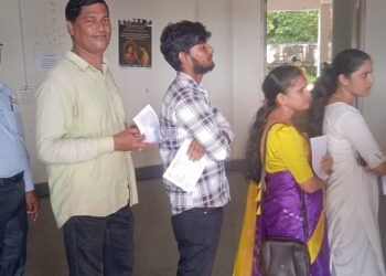 ಪಶ್ಚಿಮ ಪದವೀಧರ ಕ್ಷೇತ್ರ ಚುನಾವಣೆ: ಉತ್ತರ ಕನ್ನಡದಲ್ಲಿ ಶೇ.76.52 ಮತದಾನ