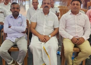 ಭಟ್ಕಳ ತಾಲೂಕ ನಾಮಧಾರಿ ಸಮಾಜದ ಅಧ್ಯಕ್ಷರಾಗಿ ಹಾಗೂ ನಿಚ್ಚಲಮಕ್ಕಿ ದೇವಸ್ಥಾನದ ನೂತನ ಅಧ್ಯಕ್ಷರಾಗಿ ಹೈಕೋರ್ಟ್ ವಕೀಲರಾದ ನಾಗೇಂದ್ರ ನಾಯ್ಕ್ ಆಯ್ಕೆ: ಆಡಳಿತ ಮಂಡಳಿಗೆ ನೂತನ ಪದಾಧಿಕಾರಿಗಳ ನೇಮಕ; ಸಮಾಜದ ಅಭಿವೃದ್ಧಿಗೆ ಒತ್ತು ನೀಡುವ ನಿರೀಕ್ಷೆ